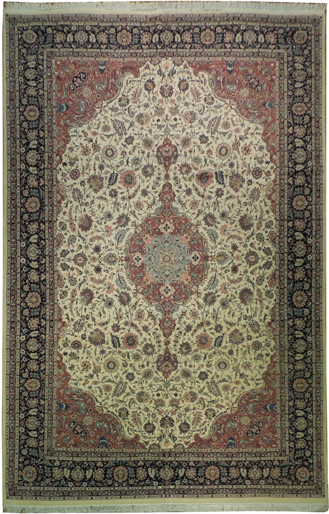 12'2'' x 18'6''  Traditional rug