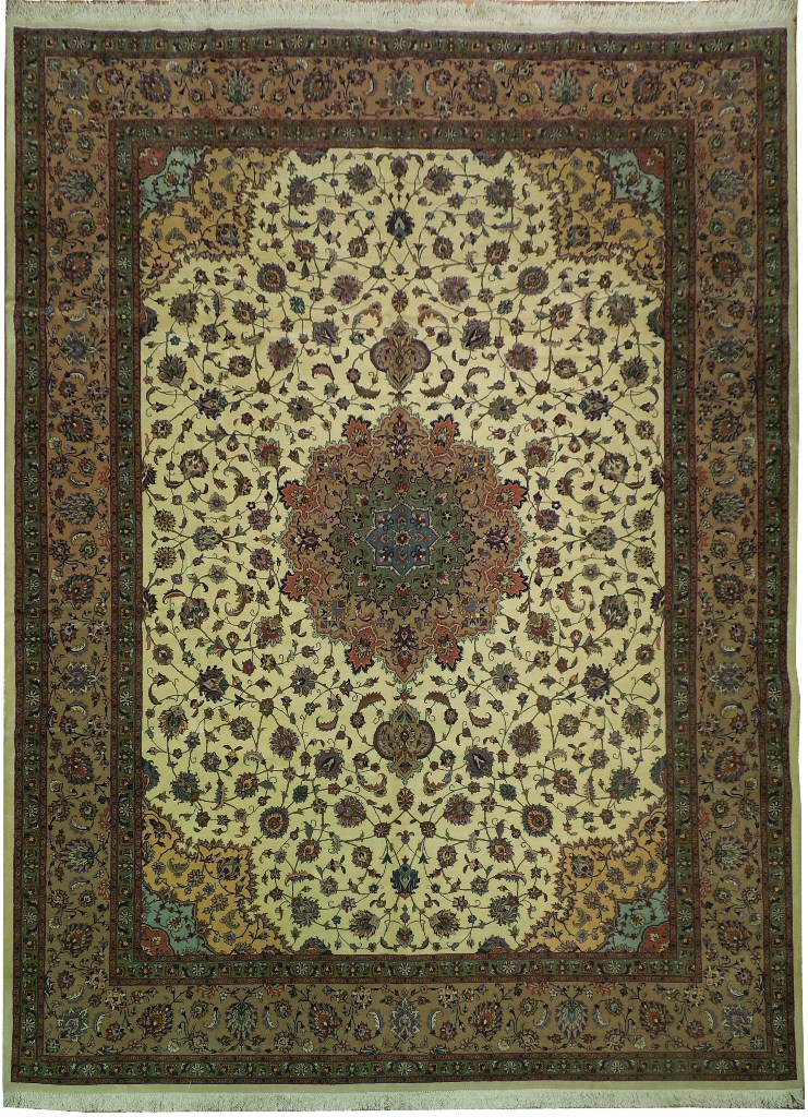 9'10'' x 13'3'' Tabriz rug