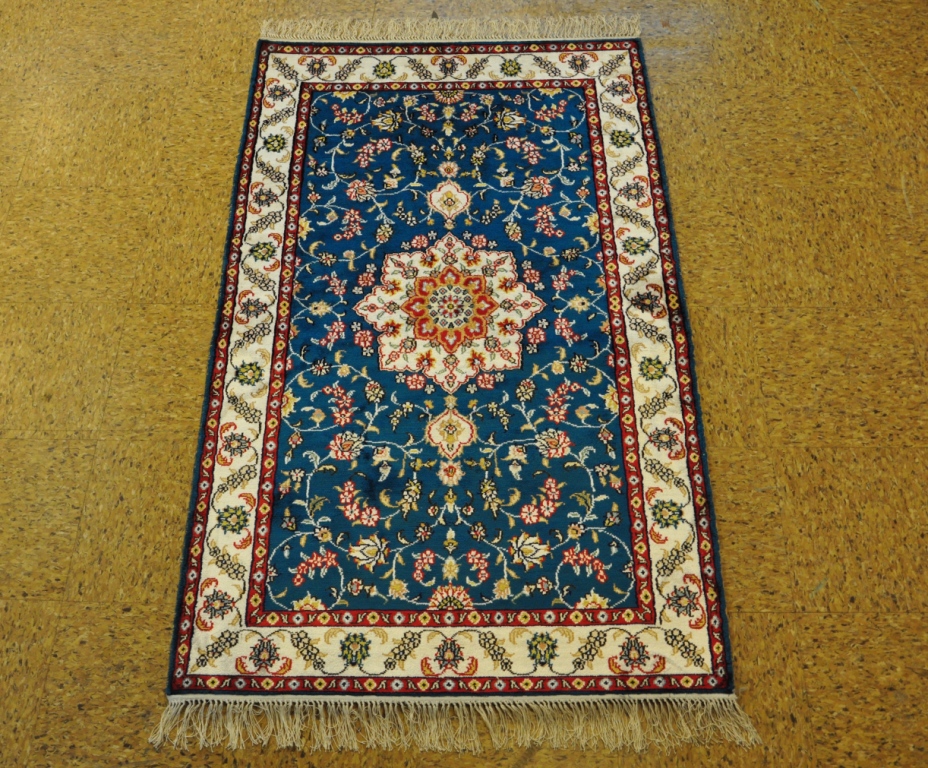  rug Original view Rug
